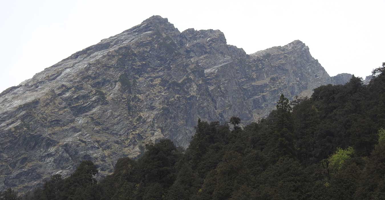 Patalsu Peak Trek