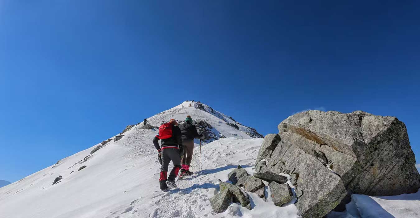 Pangarchulla Peak Adventure